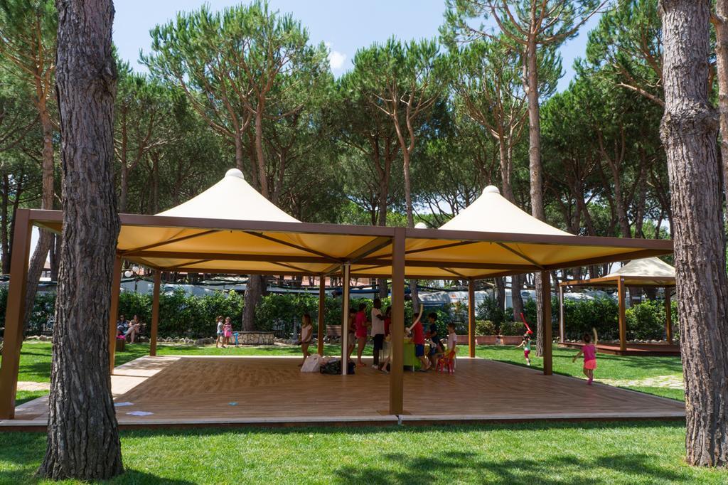 Holiday Village Fondi Εξωτερικό φωτογραφία