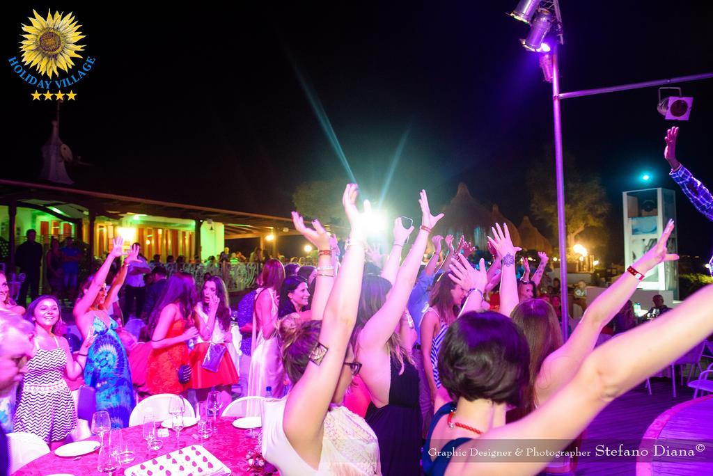 Holiday Village Fondi Εξωτερικό φωτογραφία