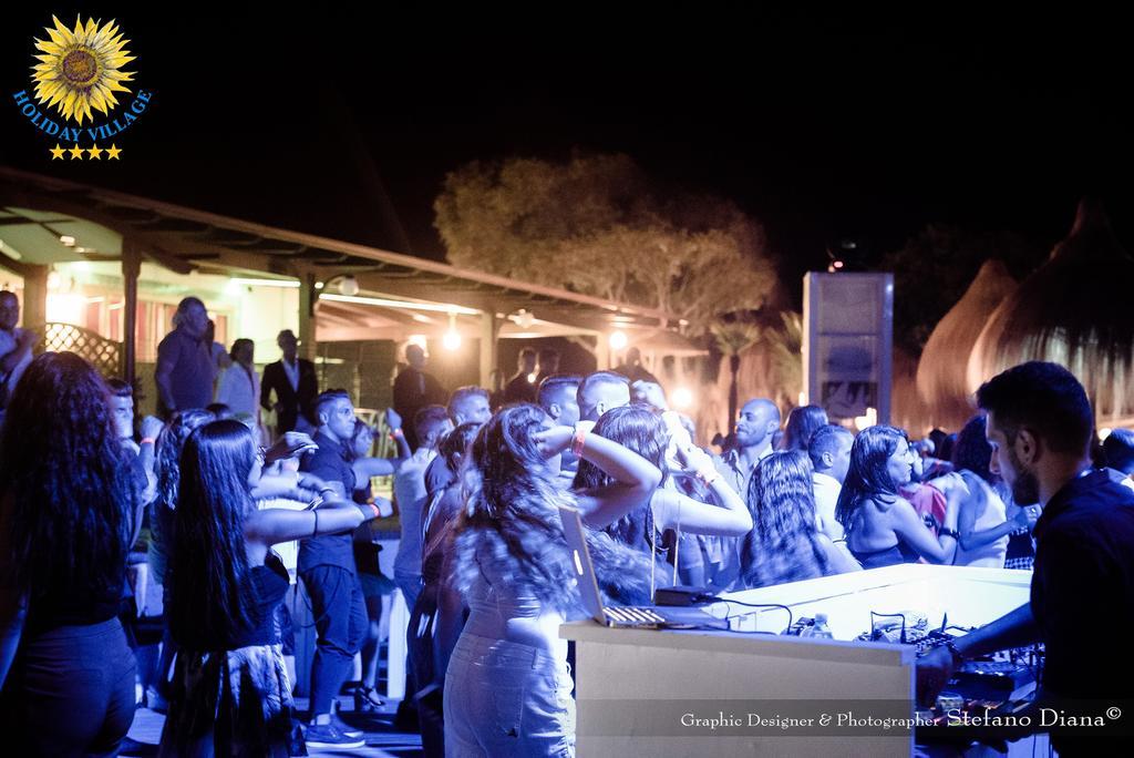 Holiday Village Fondi Εξωτερικό φωτογραφία