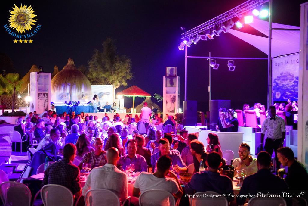 Holiday Village Fondi Εξωτερικό φωτογραφία