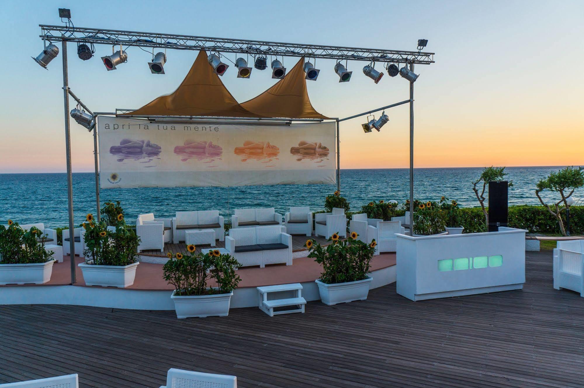 Holiday Village Fondi Εξωτερικό φωτογραφία
