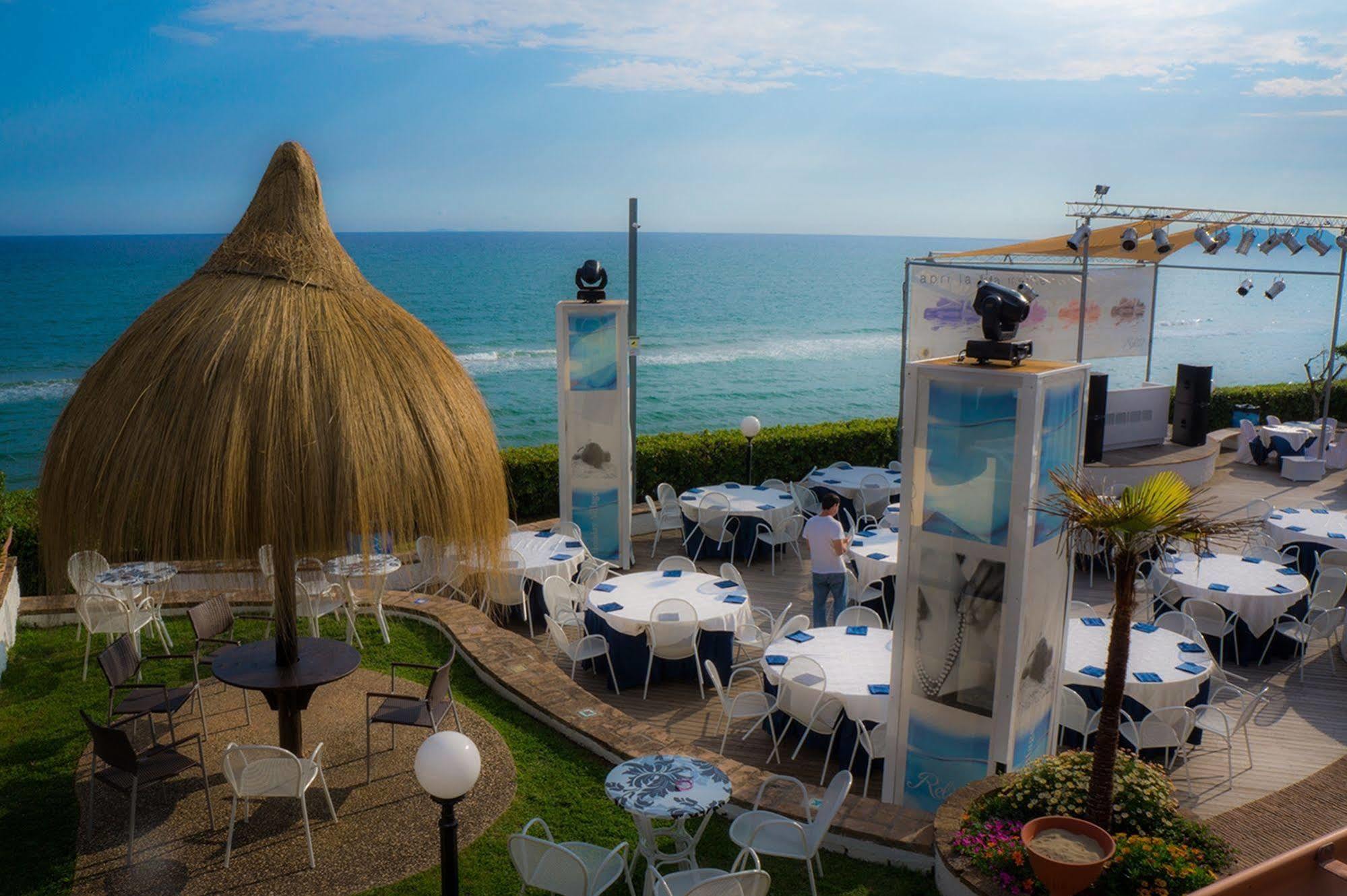 Holiday Village Fondi Εξωτερικό φωτογραφία